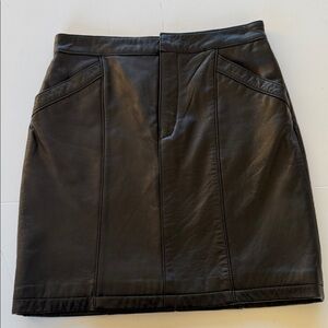 Uniform John Paul Richard lamb skin black leather skirt, motorcycle, size 6